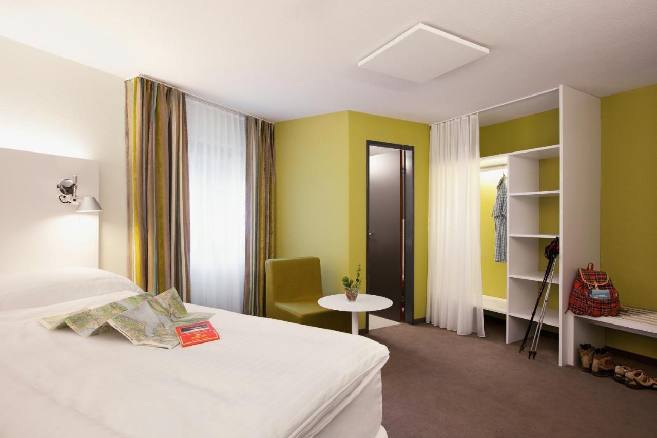 Gaestehaus By Stoos Hotels Exteriör bild